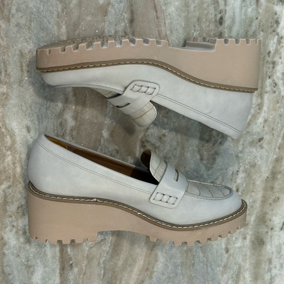 Women’s DOLCE VITA Rocki Lug sole wedge loafers- Size 8 - Picture 5 of 10